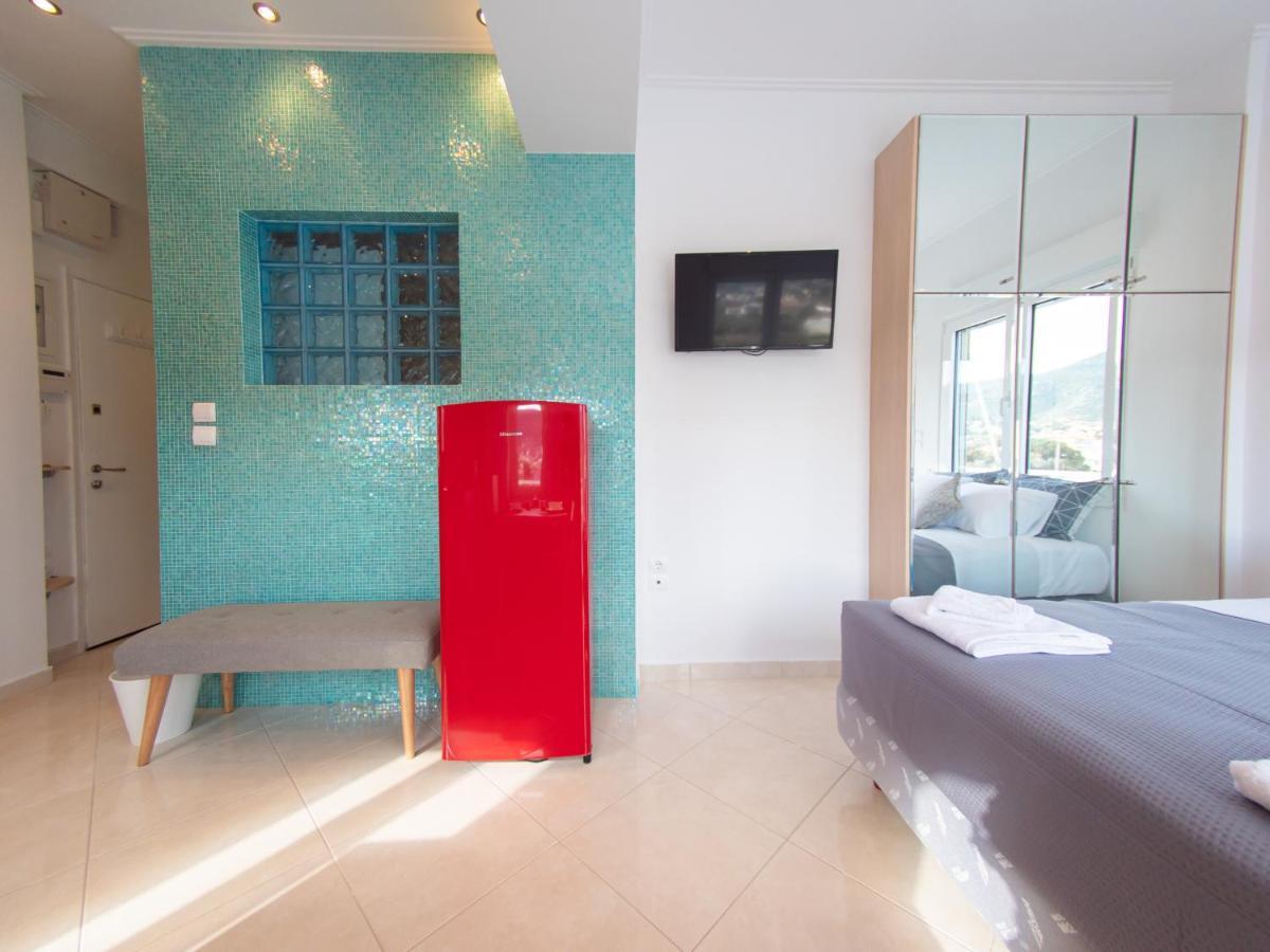 Lux Sea Studio - Porto Rafti Bagian luar foto