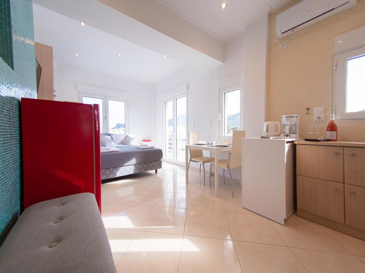 Lux Sea Studio - Porto Rafti Bagian luar foto